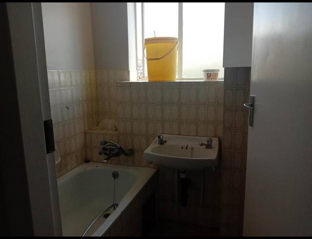 5 BEDROOM APARTMENT FOR SALE IN SUNNYSIDE